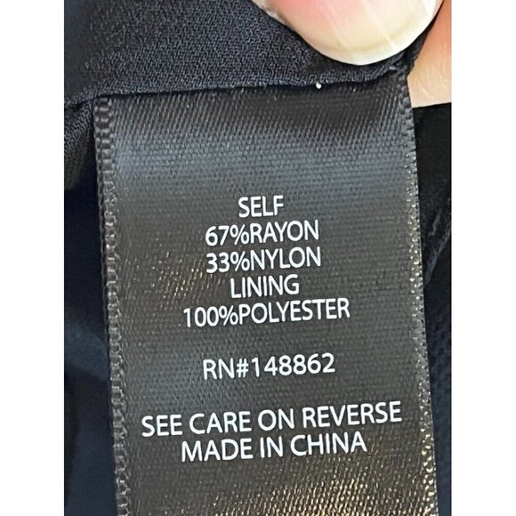 Torrid Top Women 3X Black Halter Pullover Sleeveless Red Floral Burnout Velvet - Picture 13 of 14